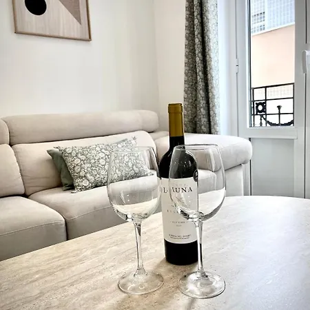 Dplace To Be - Luxury Apartments In Barrio De Salamanca Madrid Exterior photo