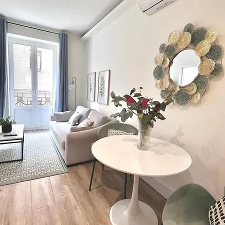 Dplace To Be - Luxury Apartments In Barrio De Salamanca Madrid Exterior photo