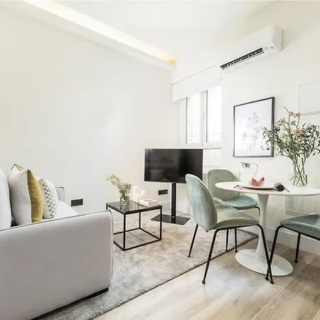 Dplace To Be - Luxury Apartments In Barrio De Salamanca Madrid Exterior photo