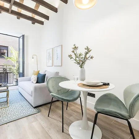 Dplace To Be - Luxury Apartments In Barrio De Salamanca Madrid Exterior photo