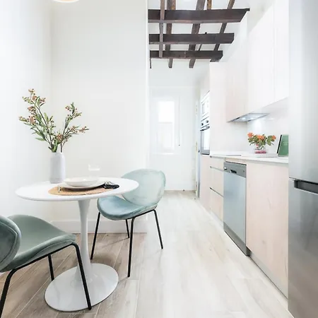 Dplace To Be - Luxury Apartments In Barrio De Salamanca Madrid Exterior photo