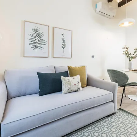 Dplace To Be - Luxury Apartments In Barrio De Salamanca Madrid Exterior photo