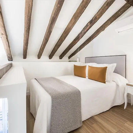 Dplace To Be - Luxury Apartments In Barrio De Salamanca Madrid Exterior photo