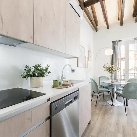 Dplace To Be - Luxury Apartments In Barrio De Salamanca Madrid Exterior photo