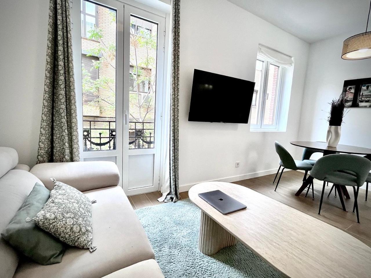 Dplace To Be - Luxury In Barrio De Salamanca Apartment *